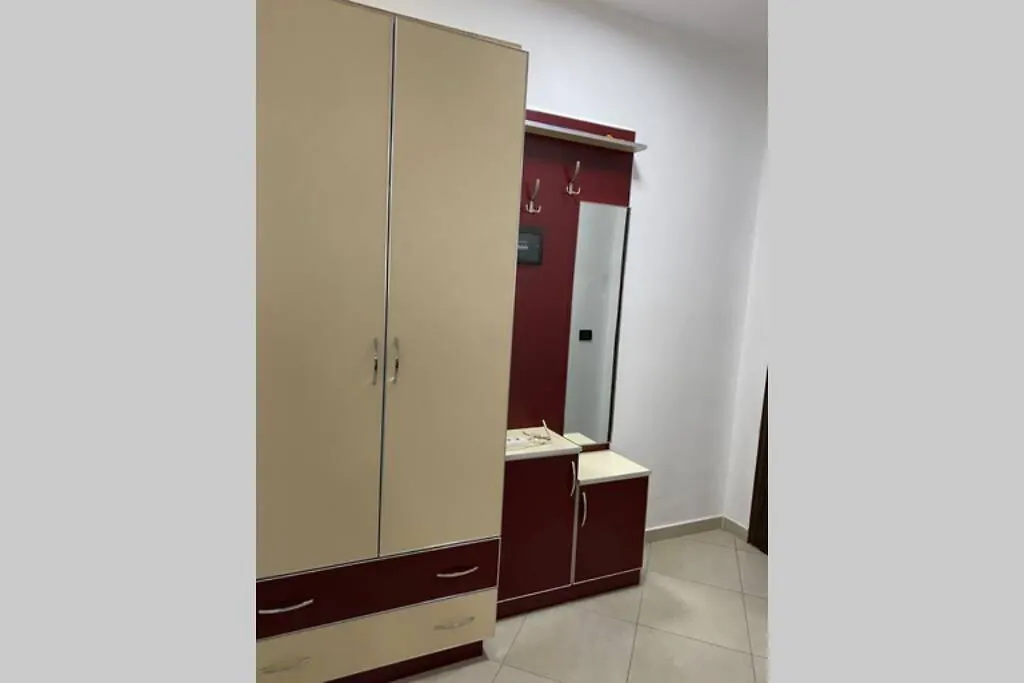 Super Apartment 100M2 2 Sovrum Shengjin